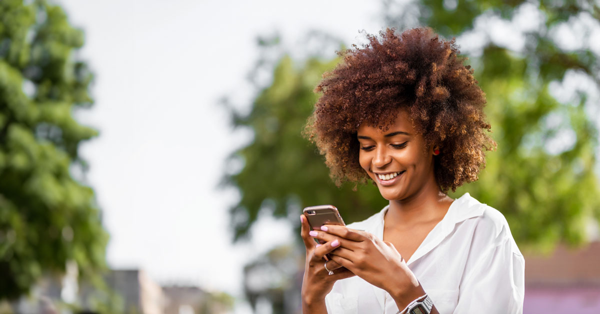 Is Social Media Turning Us Into Narcissists?