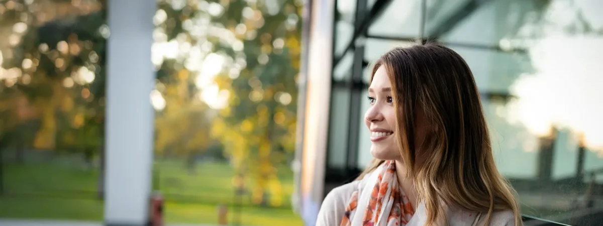 Woman Waiting Smiling 1 1